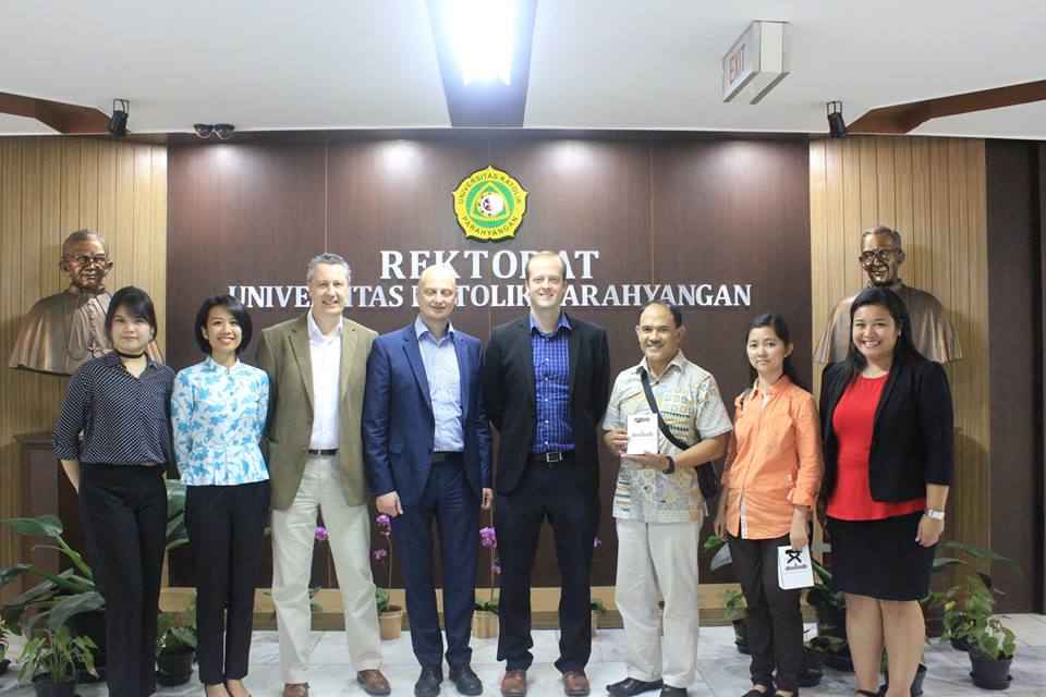 Meeting with Queen’s University Belfast (14/11/2016)