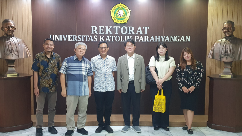 Expanding Global Academic Opportunities Between UNPAR and HBNU